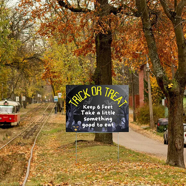 Holiday Signs - Halloween - Trick or Treat - 6 feet YardSigns.com